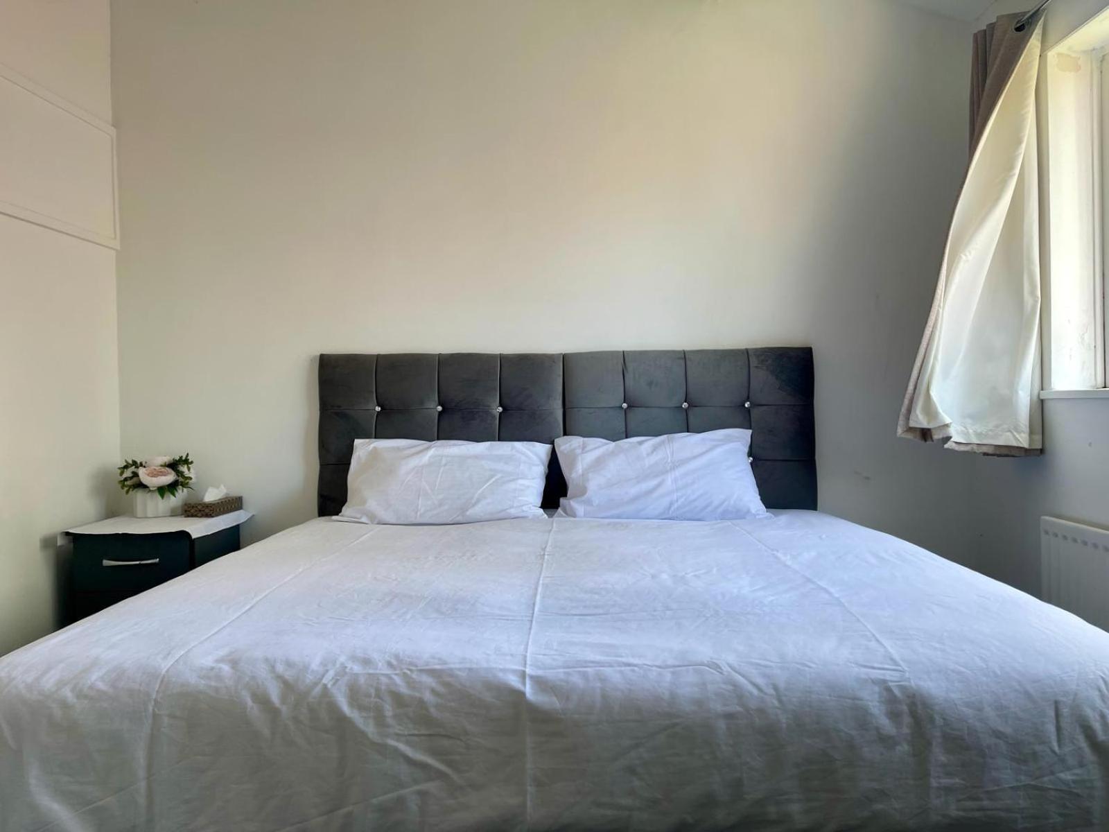 Homestays-Close To Coventry City And University I Free Parking I Wi-Fi Экстерьер фото