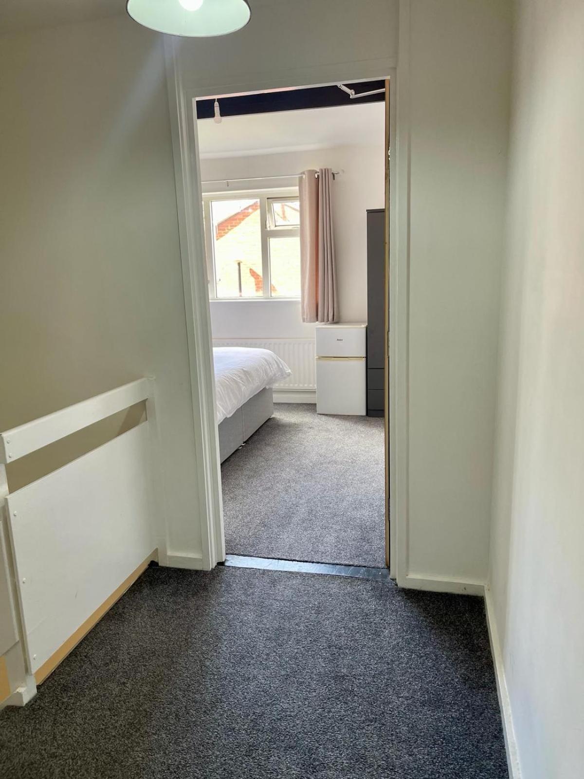 Homestays-Close To Coventry City And University I Free Parking I Wi-Fi Экстерьер фото