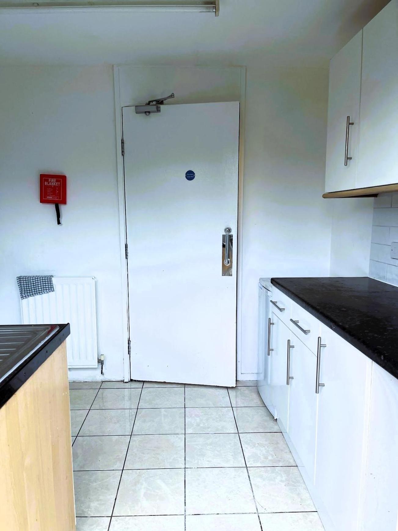 Homestays-Close To Coventry City And University I Free Parking I Wi-Fi Экстерьер фото