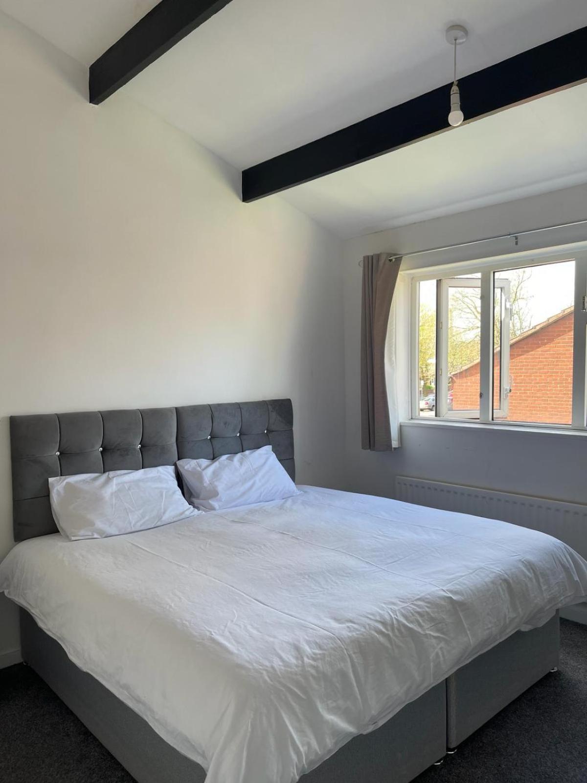 Homestays-Close To Coventry City And University I Free Parking I Wi-Fi Экстерьер фото